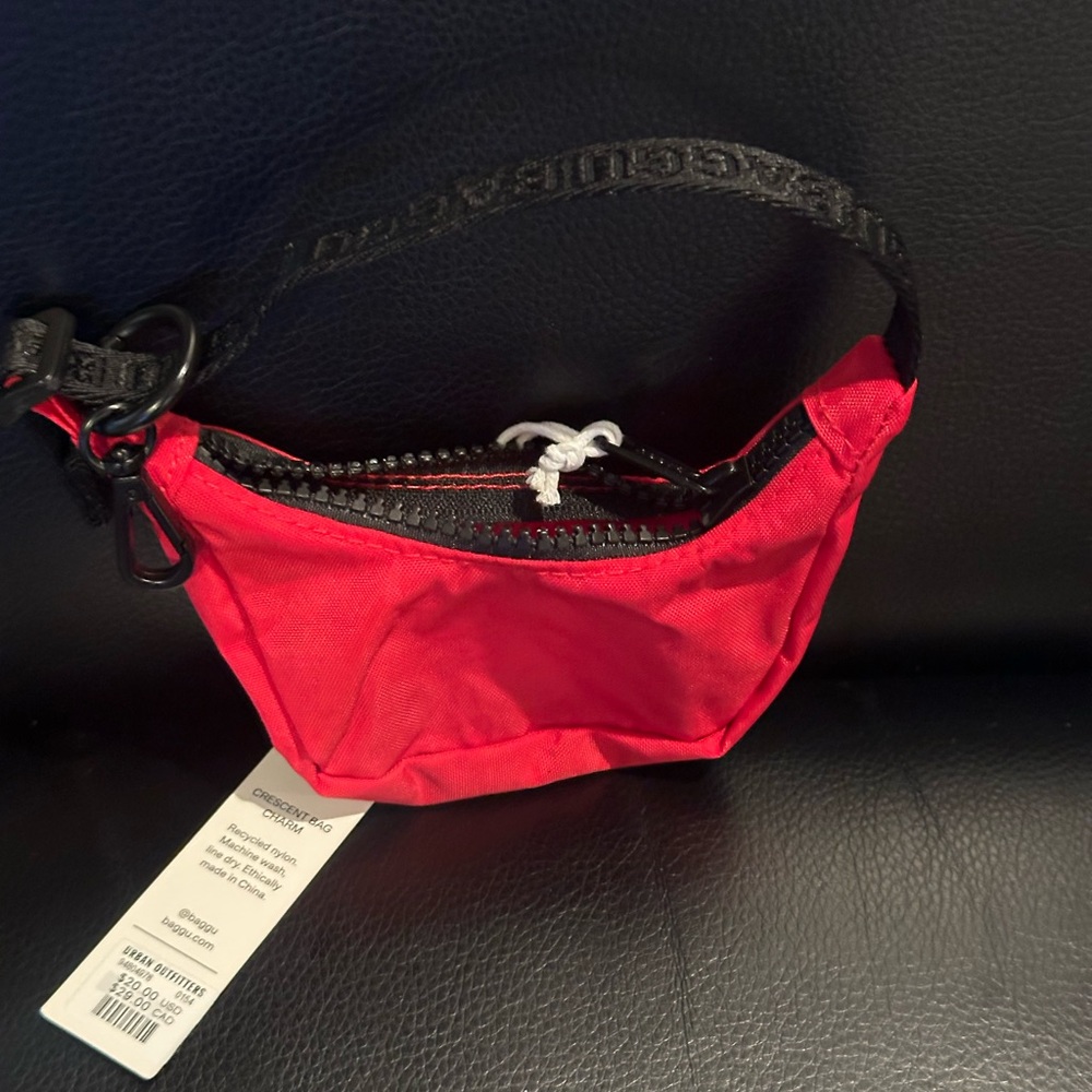 NWT, set of 2 BAGGU Mini Crescent Bag Charms / Candy Red - Picture 11 of 16